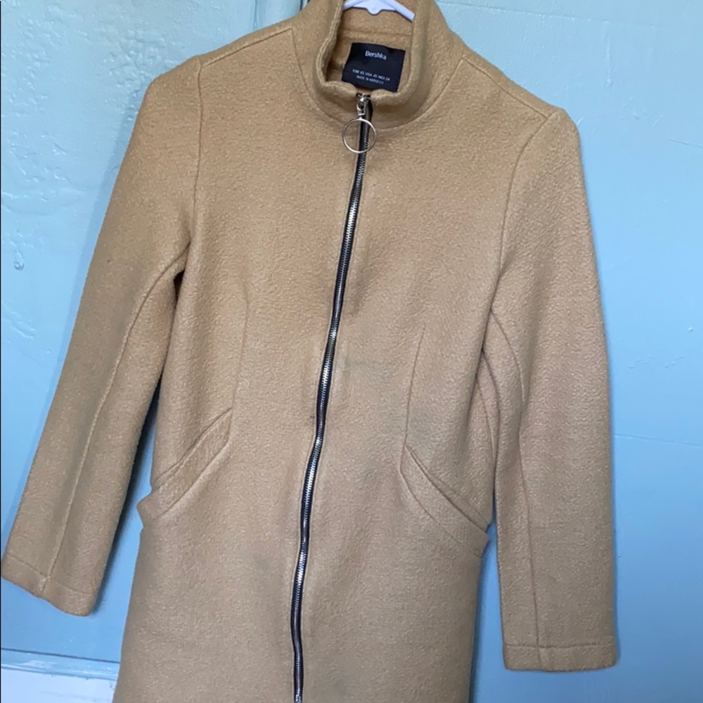Zip up tan jacket